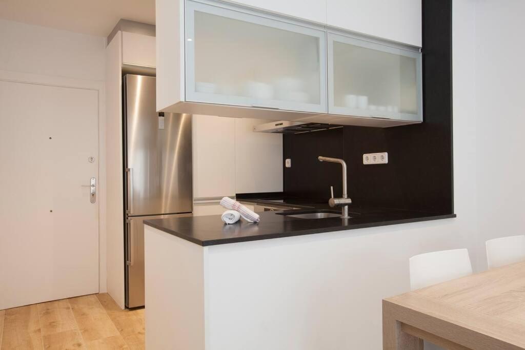 Apartment Diagonal/paseo De Gracia 4 Pax *