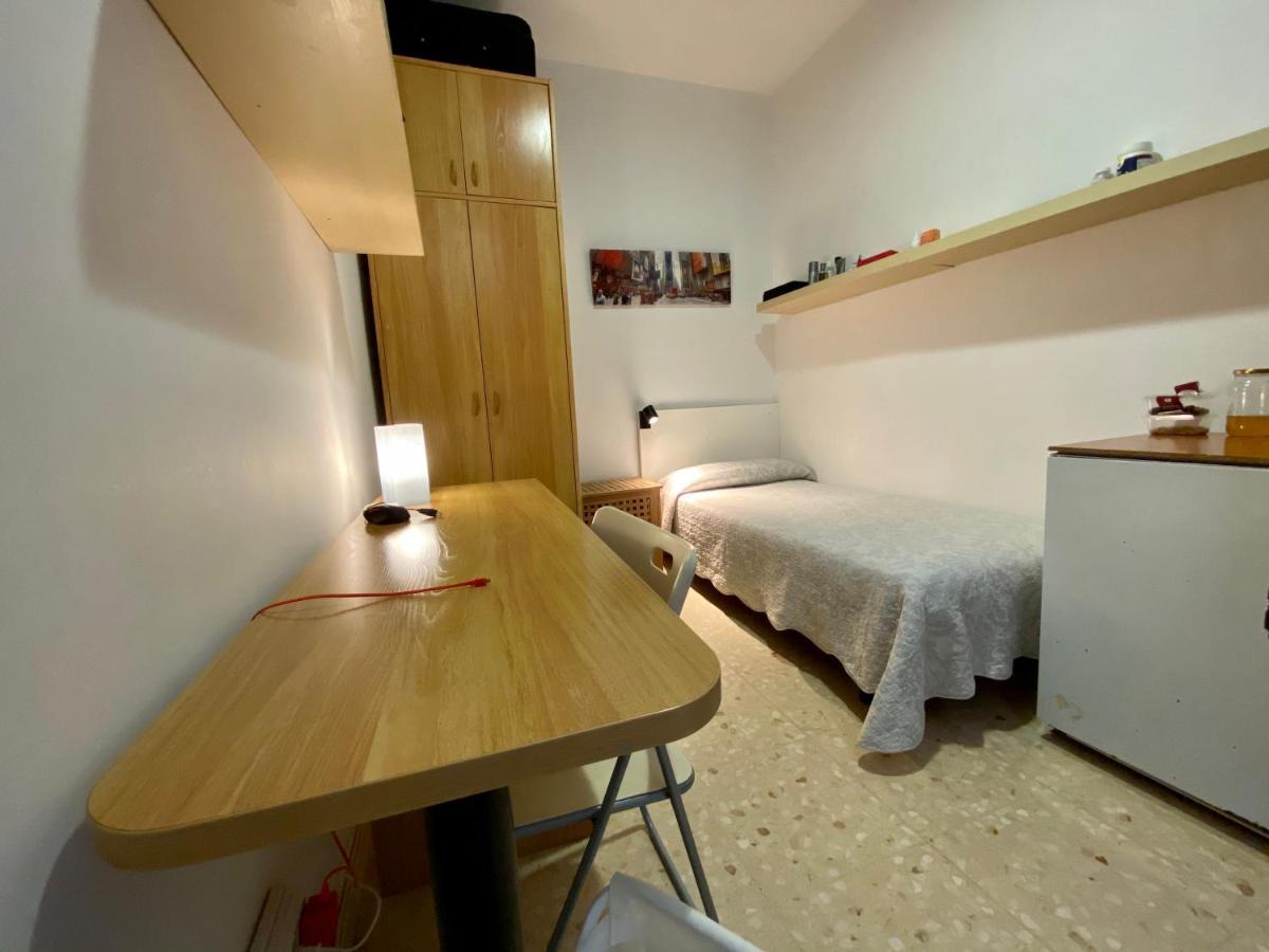 Housing Recommend For Student And Professor * Barcelona