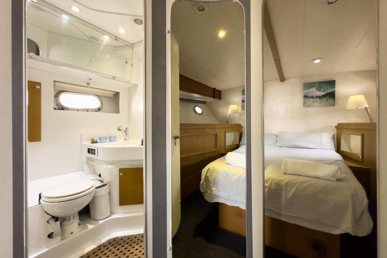Napao Hotel en barco *