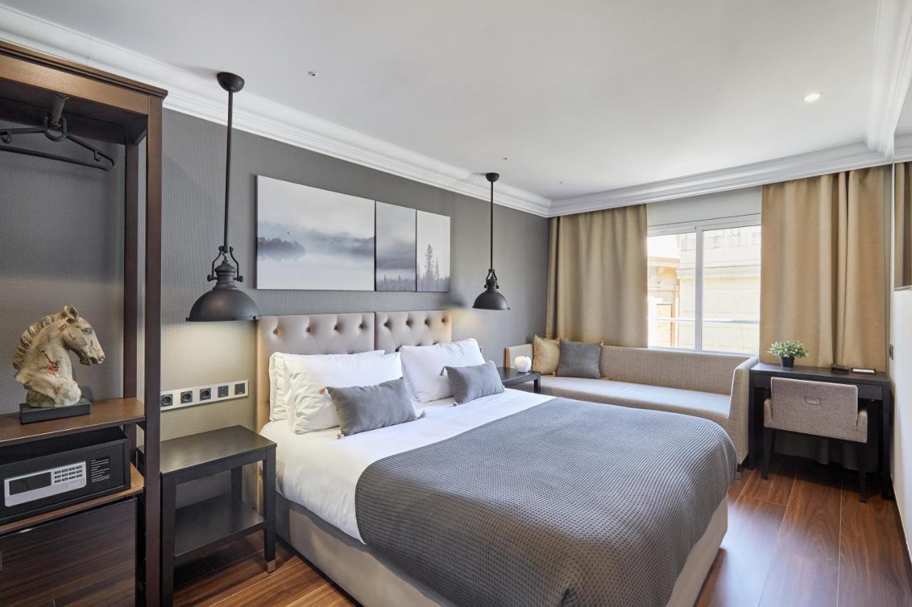 Cortes Rambla 3* Barcelona