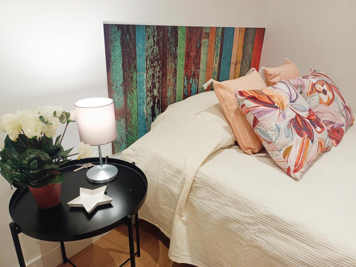 Hostal By Universitat *