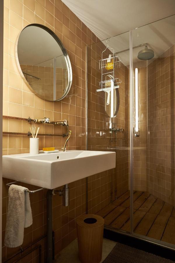 Apartment Luxury 1br With Patio Near The *