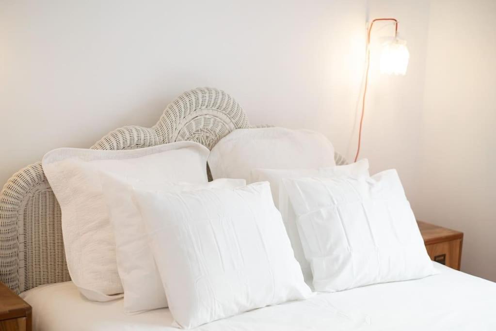 Stunning Designer 2 Bed In Glorious Gracia Apartment *