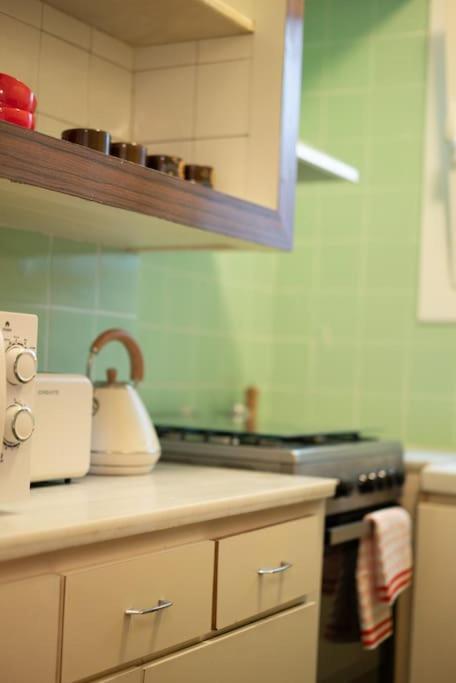 Stunning Designer 2 Bed In Glorious Gracia * Barcelona