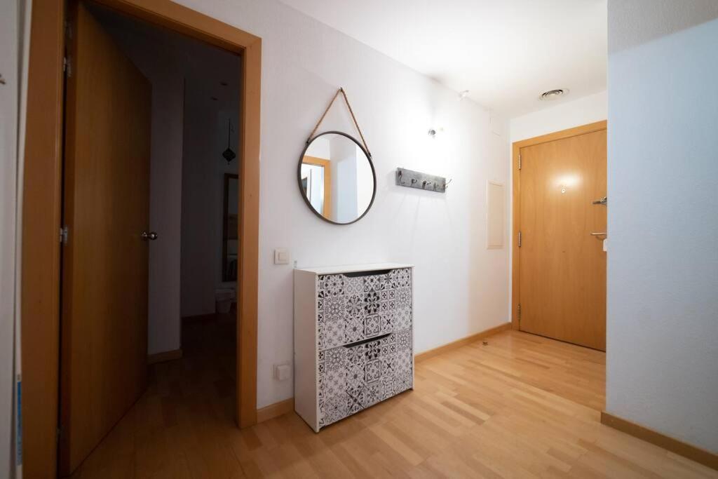 Apartamento Piso Centrico Cerca De La Playa Con Parquing *