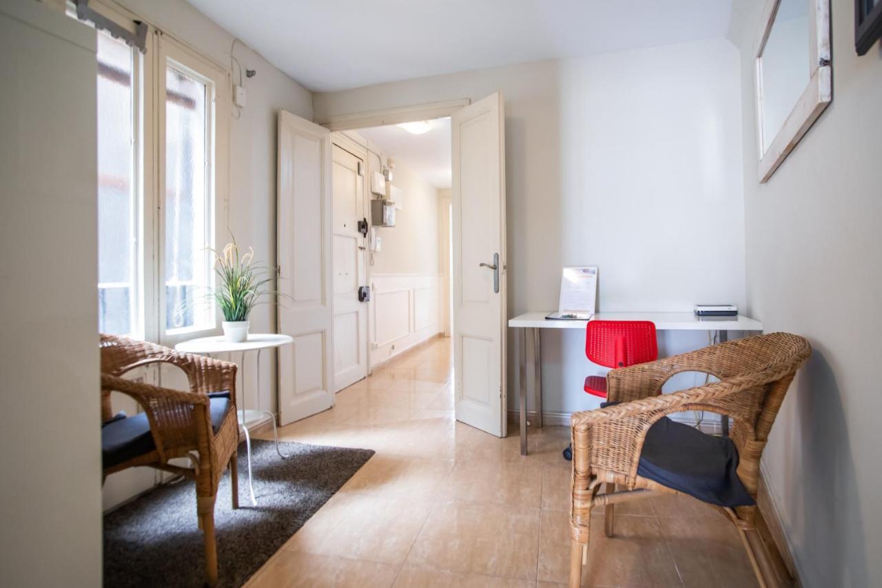 42man1018 Centrally Located Flat In Sant Antoni Apartment *