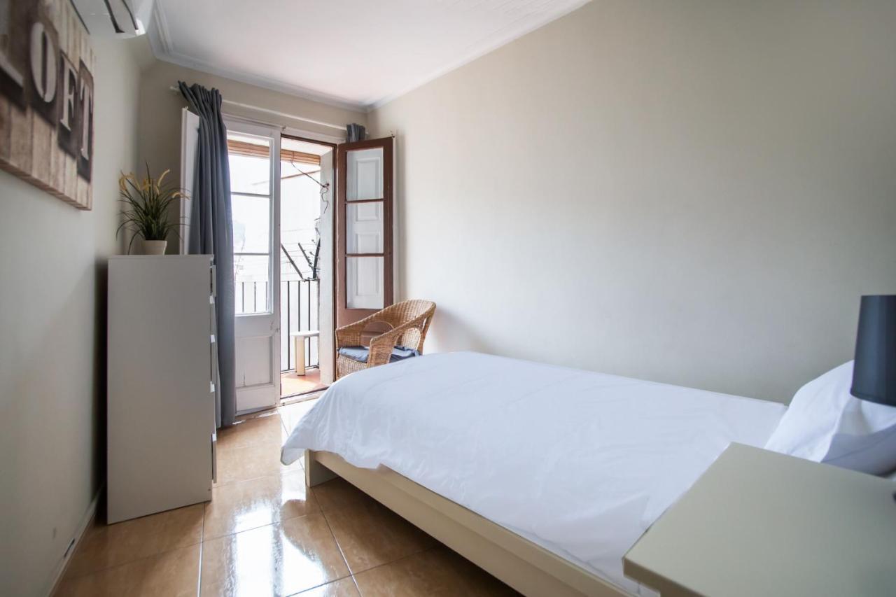 42man1018 Centrally Located Flat In Sant Antoni * Barcelona