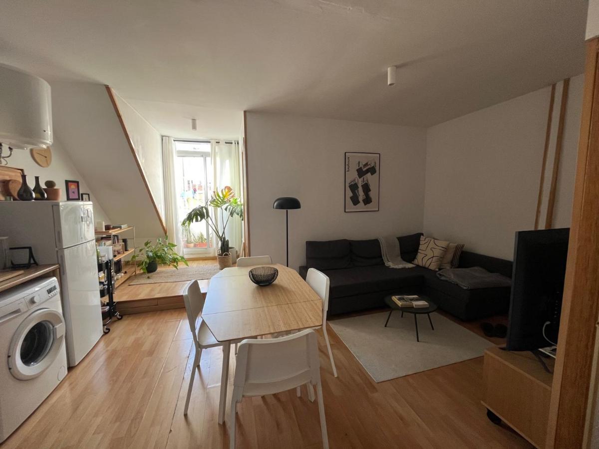 Apartamento R Apartamento *