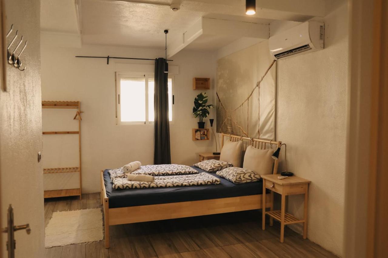 Onefam Paralelo Hostel *