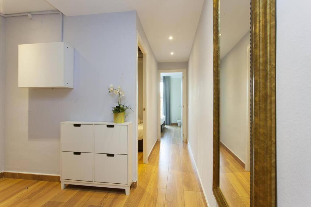 Bright & Spacious Family Flat In * Barcelona