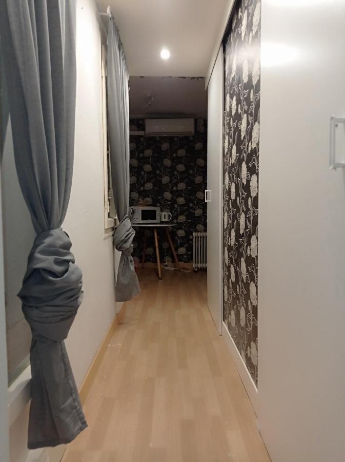 Bed & Breakfast Double Private In The Center Metro L1 & L5 Barcelona