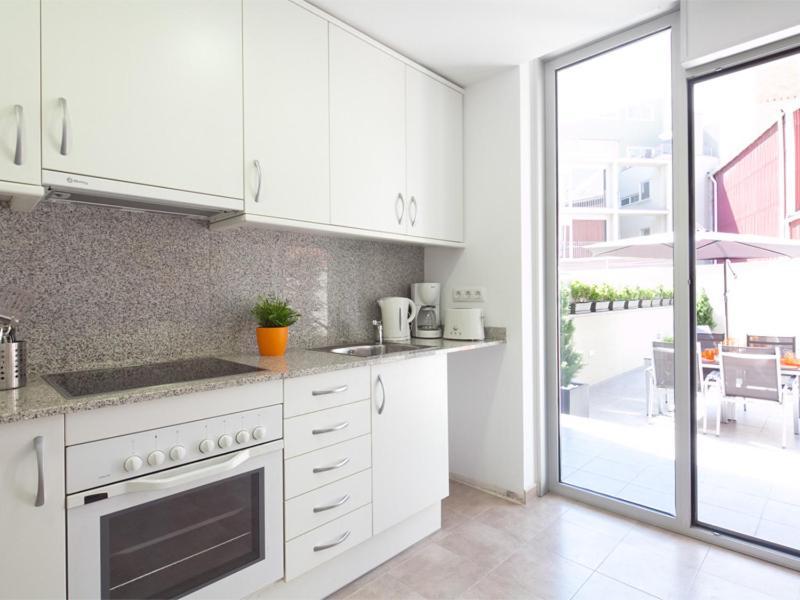 Charmsuites Paralel