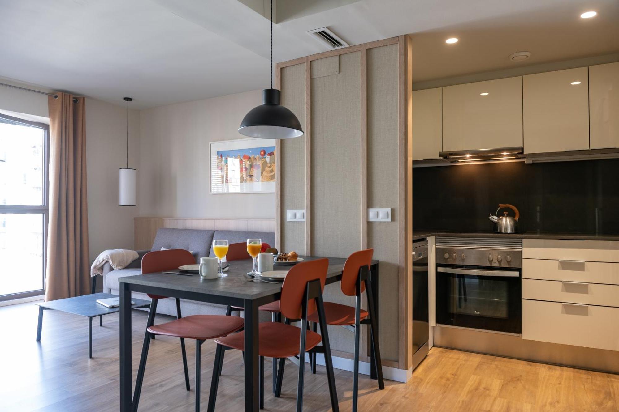 Mh Urban Apartamento *