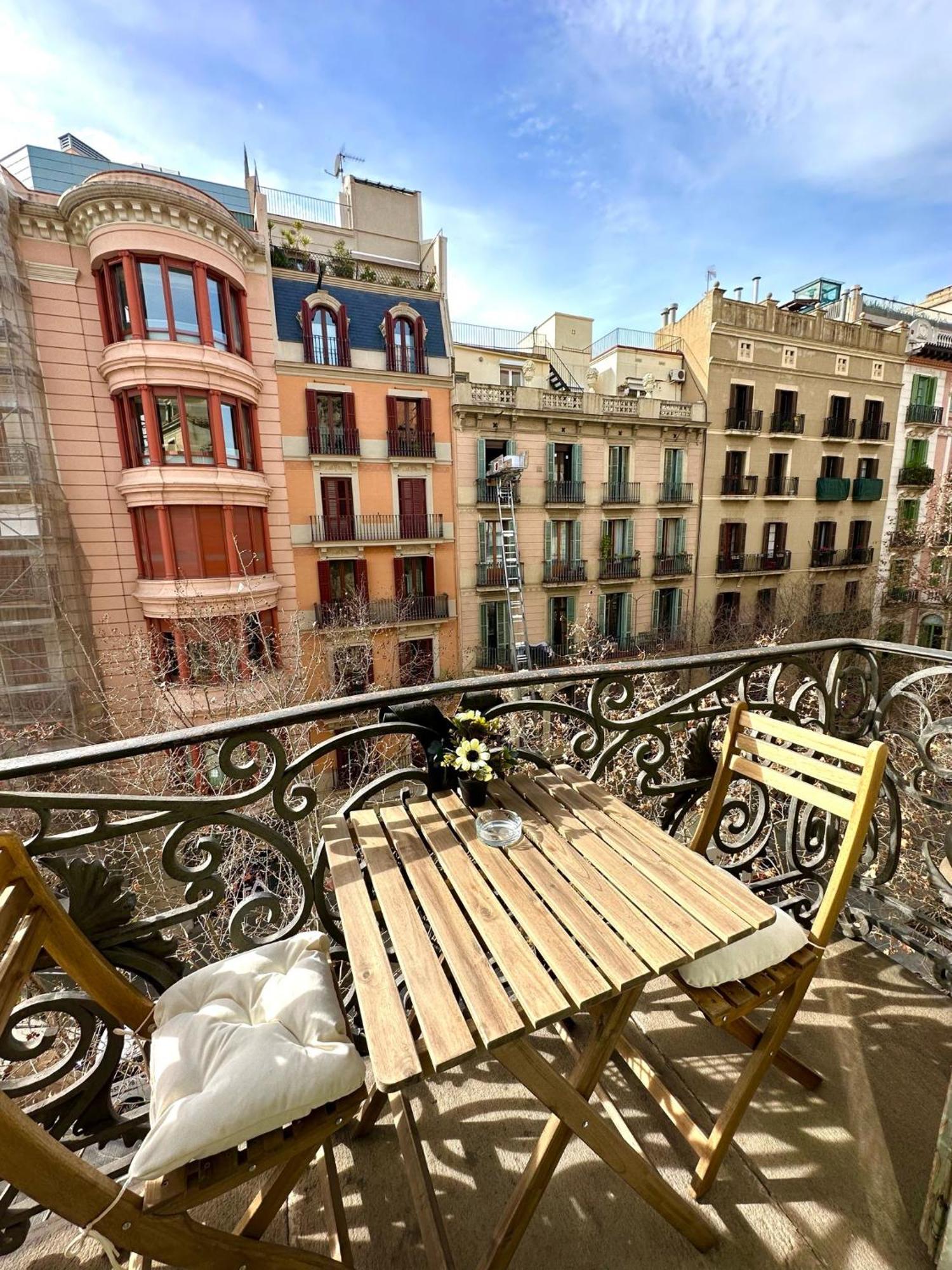 Barcelona Central Apartments * Barcelona