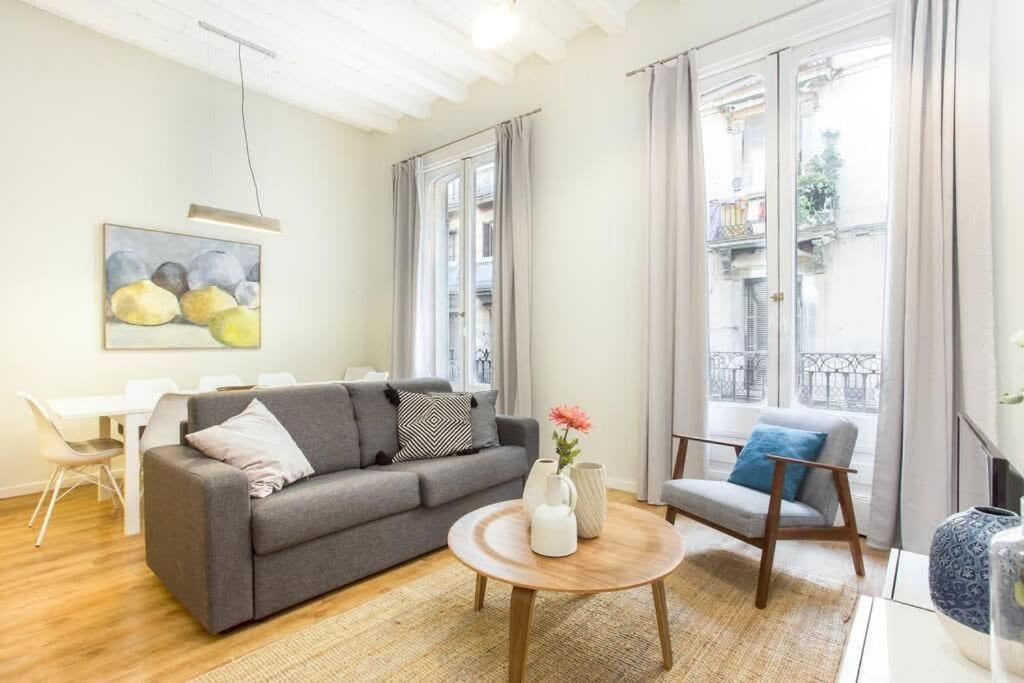 Bright And Modern 4bedroom With Terrace In Ramblas P1 Apartamento