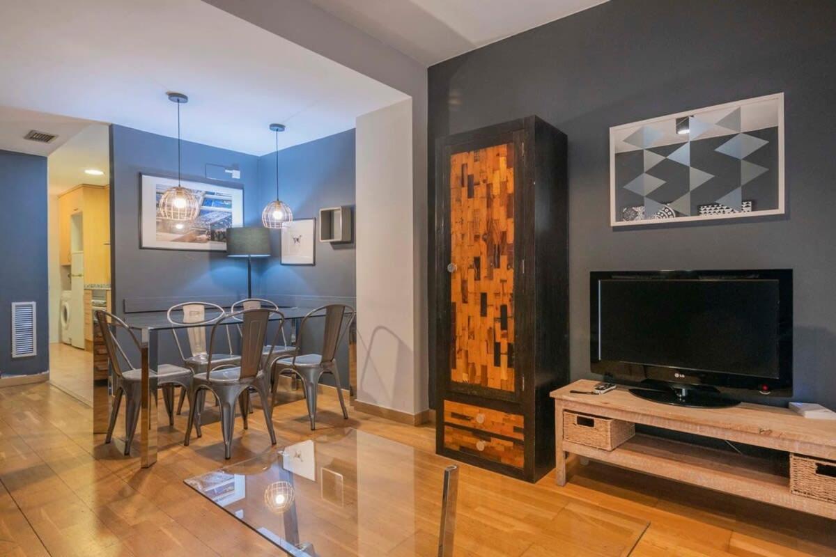 Bright And Modern Duplex With Terrace In Eixample District P1 Apartment *