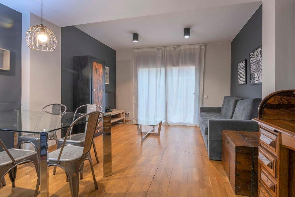 Bright And Modern Duplex With Terrace In Eixample District P1 Apartment *
