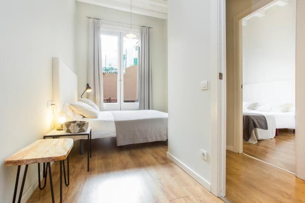 Apartamento Bright And Modern 4bedroom With Terrace In Ramblas P1 Barcelona