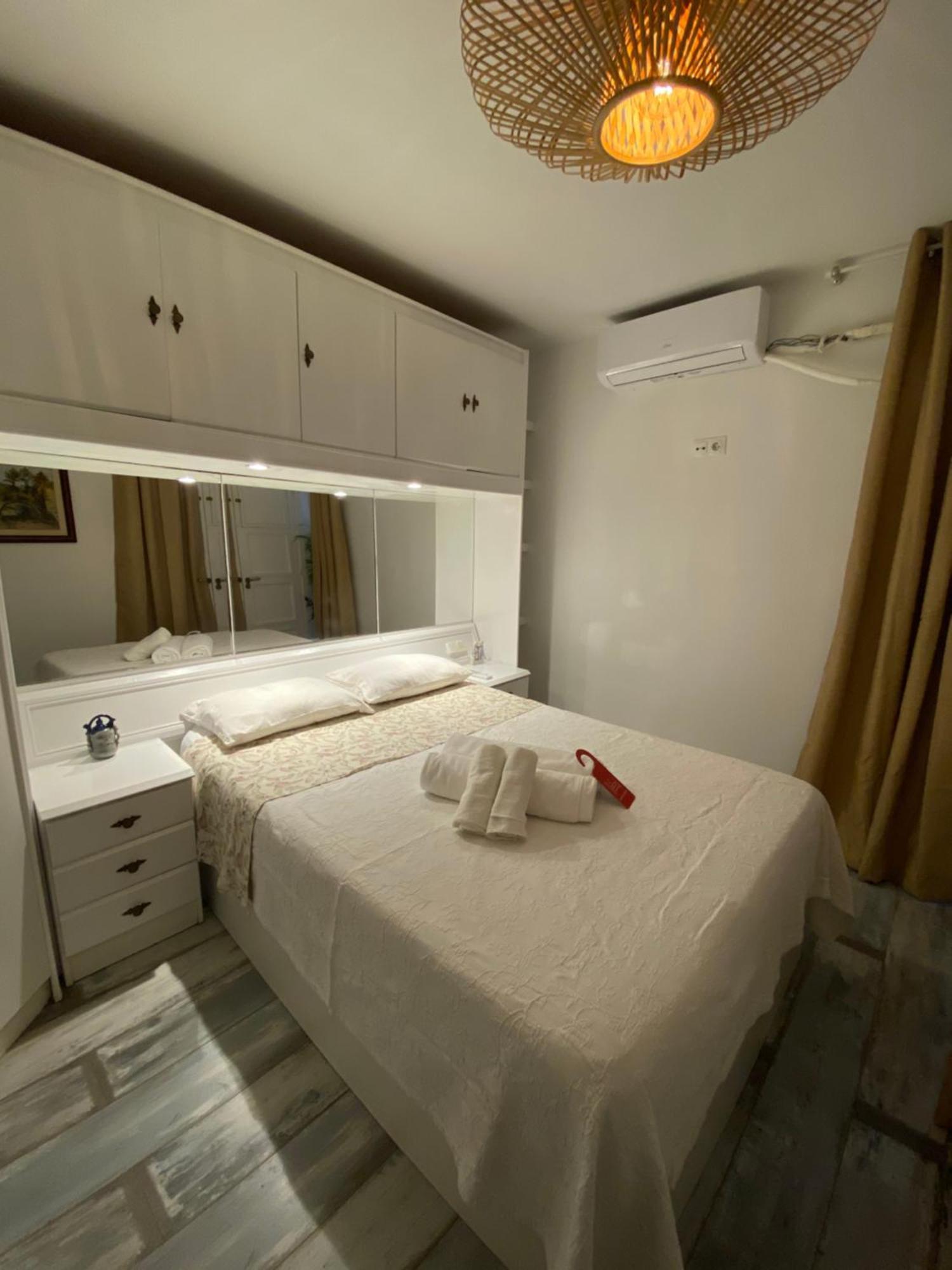 Apartamento Studio Or With Private Bathroom Or With Shared Bathroom Barcelona