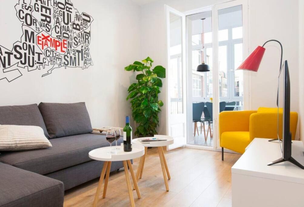 Stylish And Centric 2-bedroom In Eixample &terrace P2 *