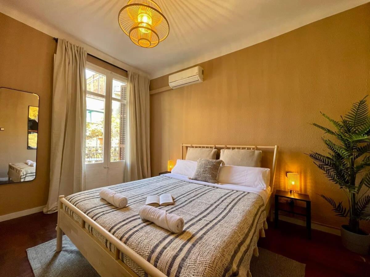 Sagrada Familia 4bd Only For Families Or Business Groups