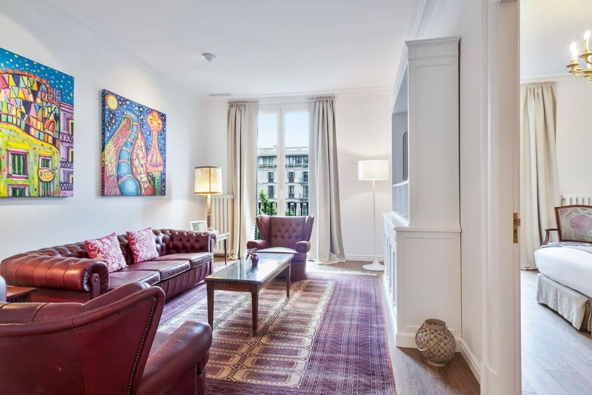 Casa Batllo - Luxury Historic 4bd 4bth For 9 Guests Barcelona