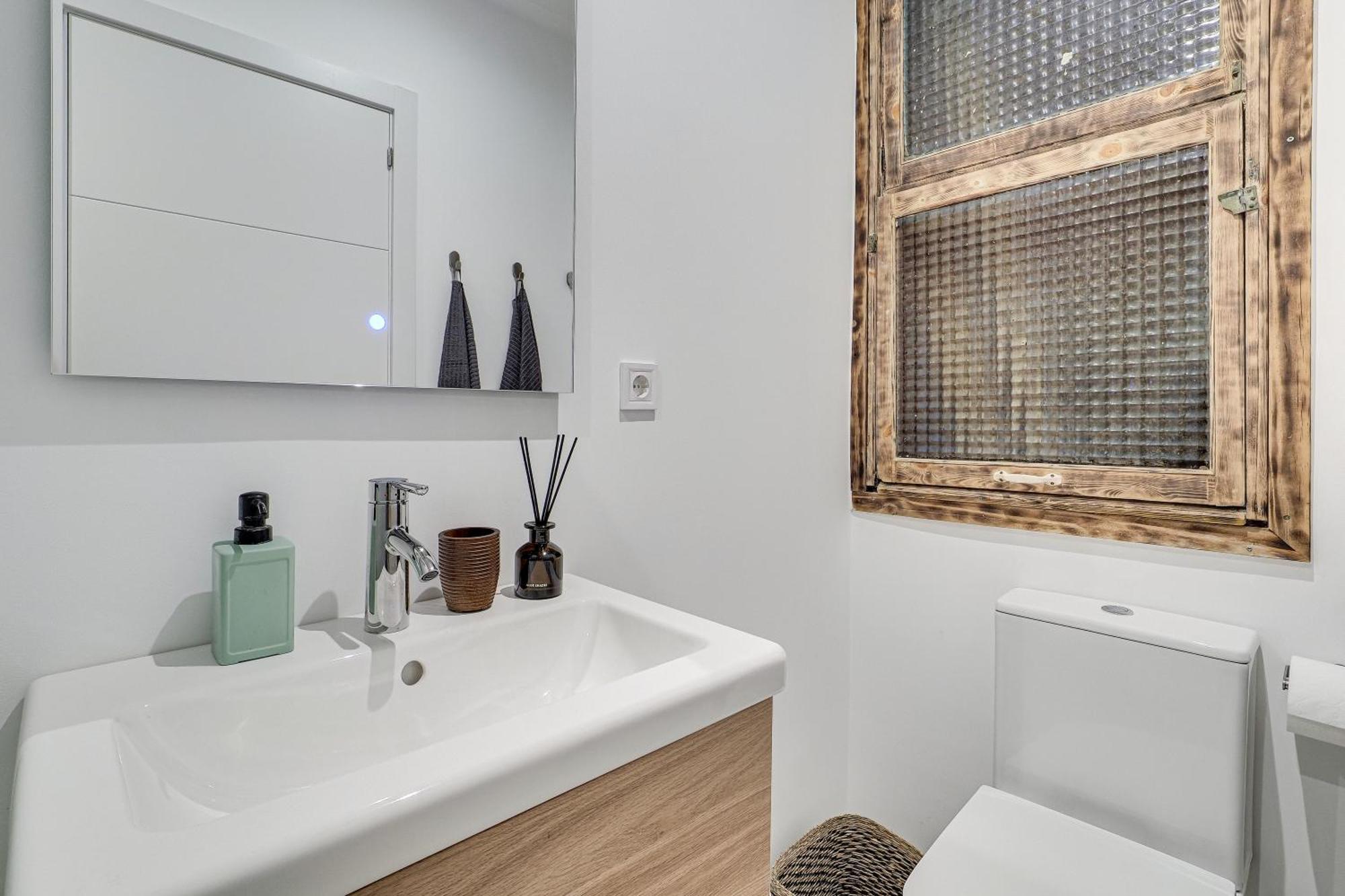 Luxury 1br Born