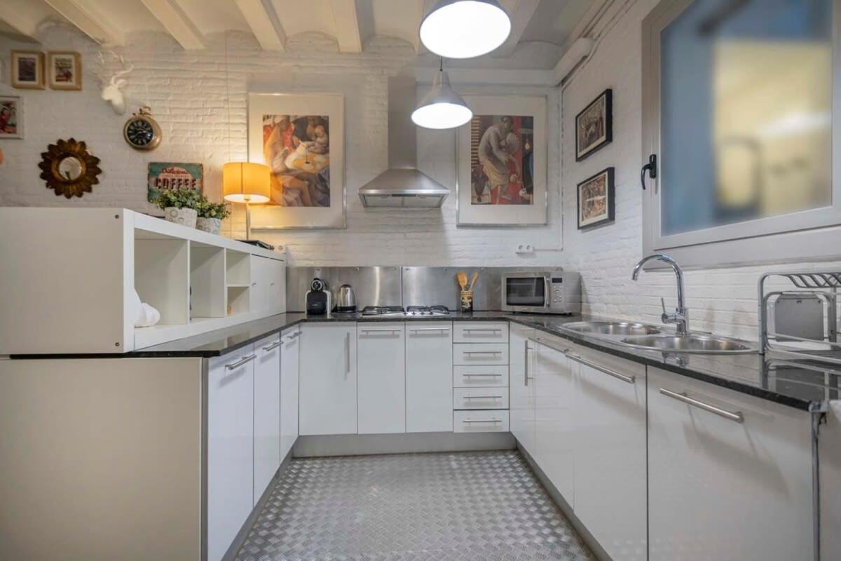 Exclusive 2 Bedroom In The Center