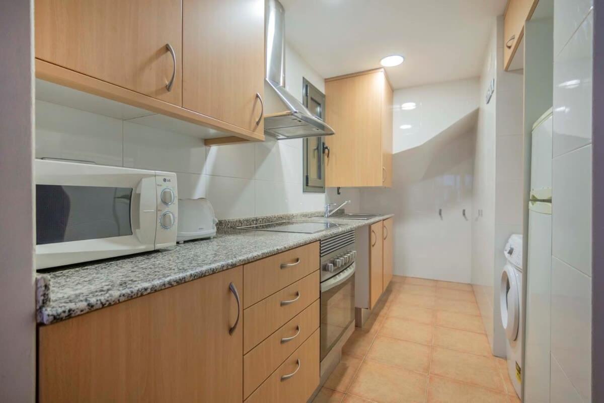 2 Bedroom Duplex With Balcony 4-3
