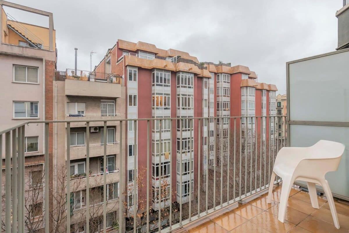 Apartamento 2 Bedroom Duplex With Balcony 4-3 Barcelona