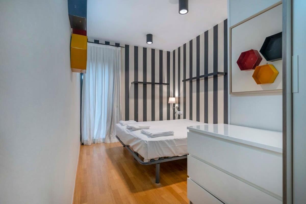 Apartamento 2 Bedroom Duplex With Balcony 4-3 Barcelona
