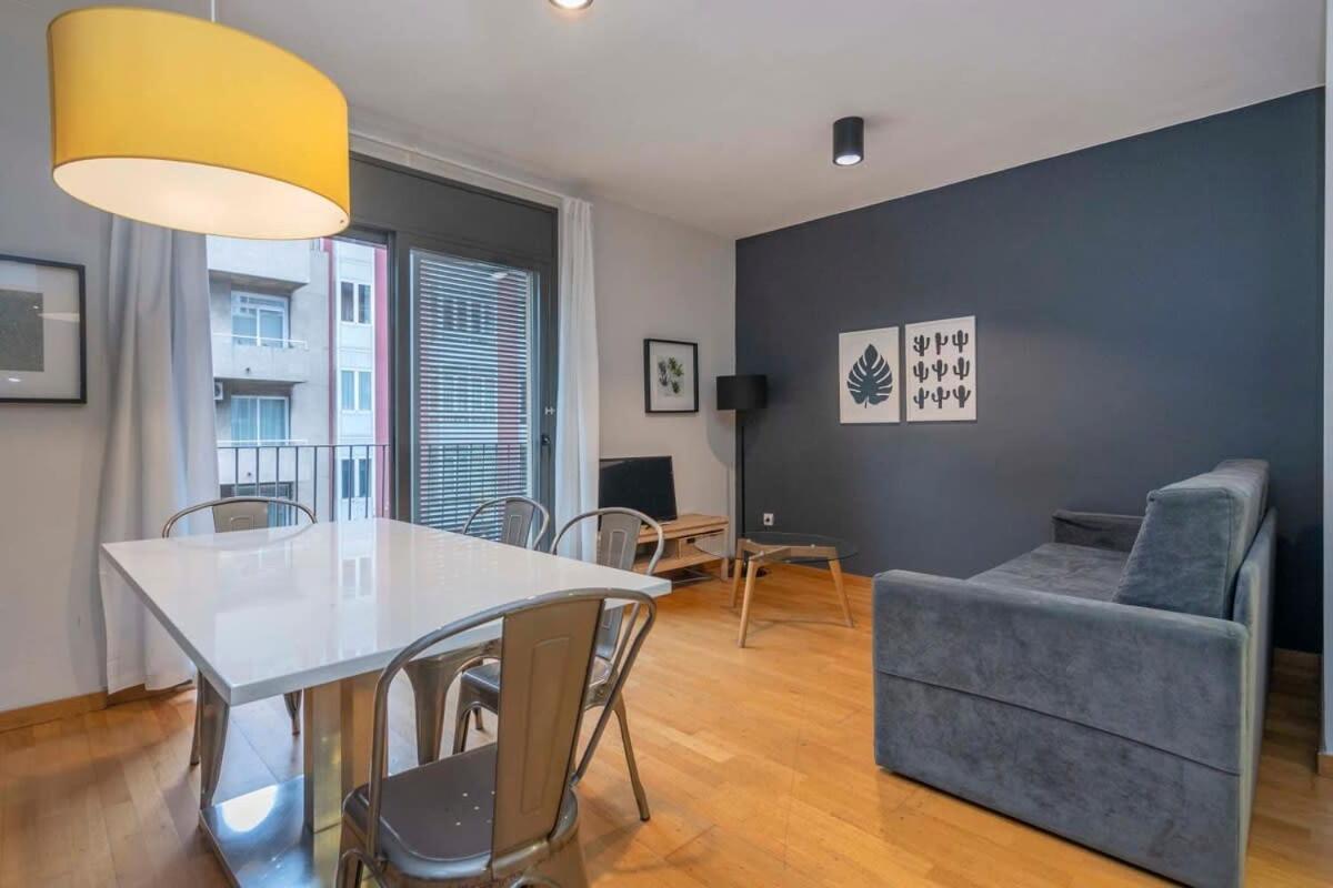 Apartamento 2 Bedroom Duplex With Balcony 4-3 *