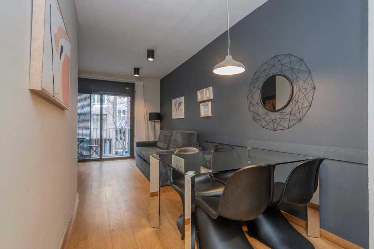 Modern And Bright In Eixample 1-2 *