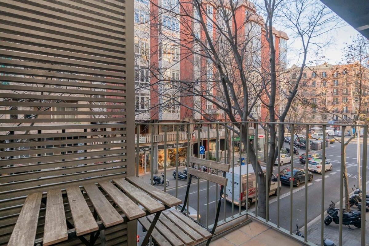 Modern And Bright In Eixample 1-2 Apartamento Barcelona