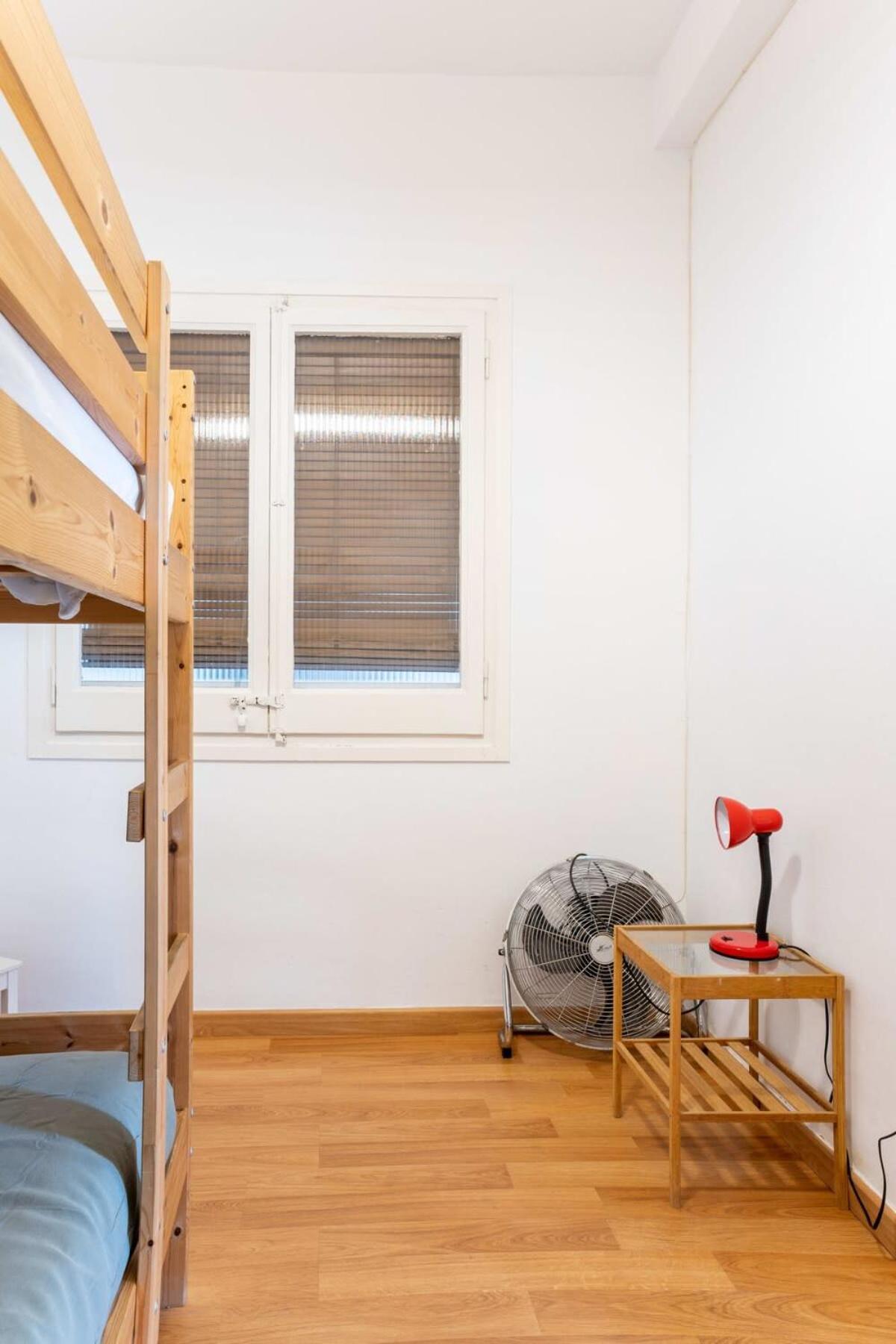 Bright 4bd With Terrace Near Arc De Triomf Barcelona