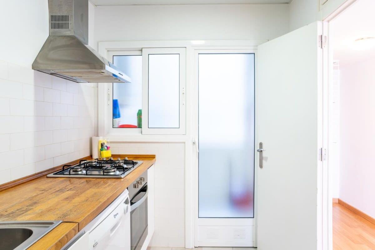 Apartamento Bright 4bd With Terrace Near Arc De Triomf