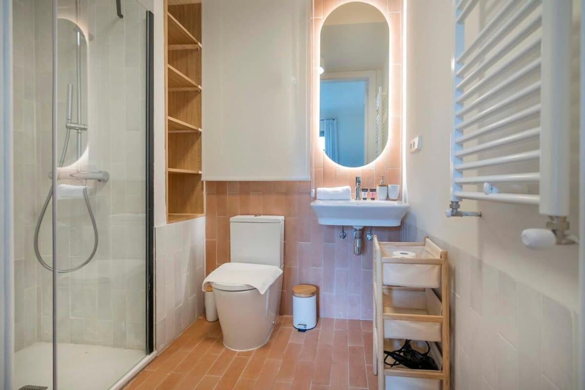 Apartment Amazing 5 Bedrooms 5 Bathrooms By Plaza Catalunya