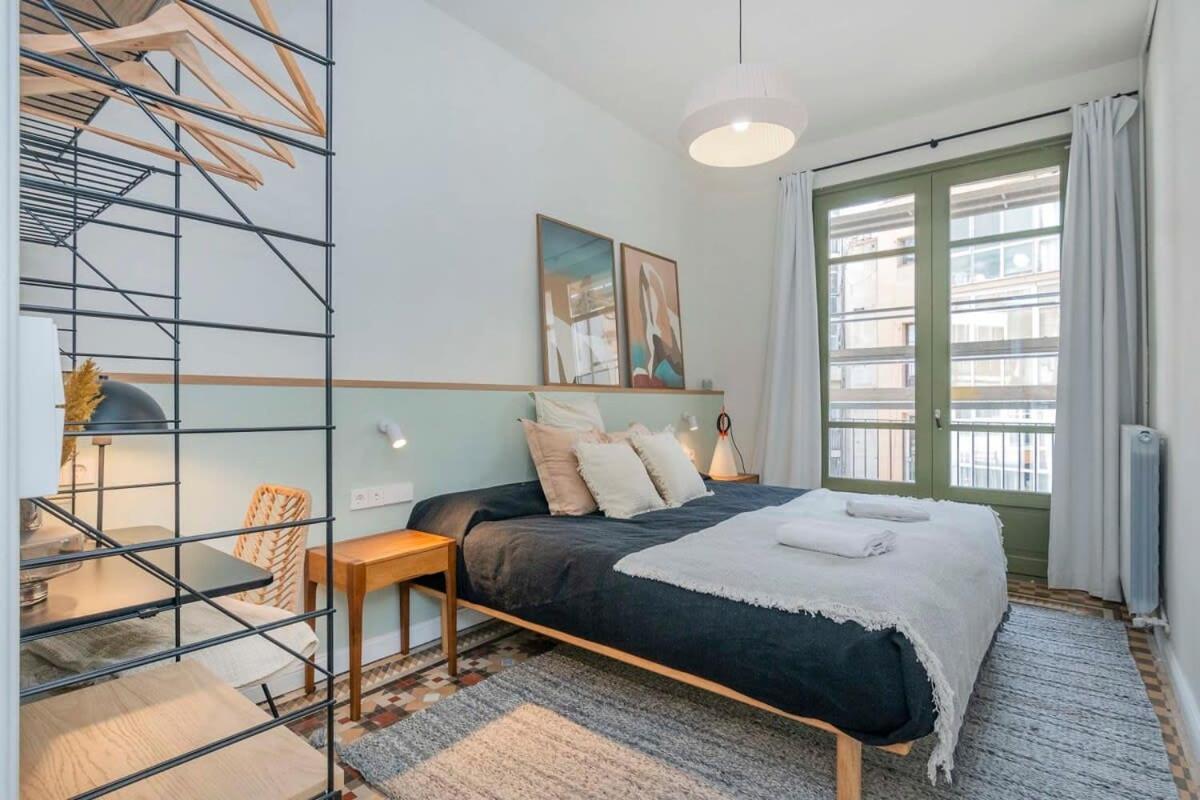Amazing 5 Bedrooms 5 Bathrooms By Plaza Catalunya Apartment Barcelona