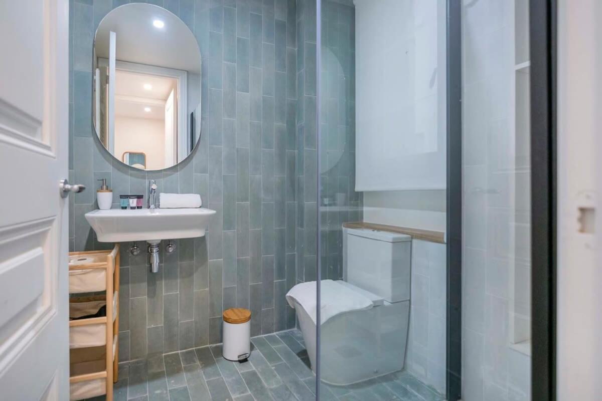 Apartment Amazing 5 Bedrooms 5 Bathrooms By Plaza Catalunya *