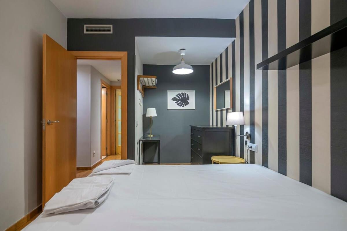 Apartamento Modern And Bright In Eixample 5-2 *