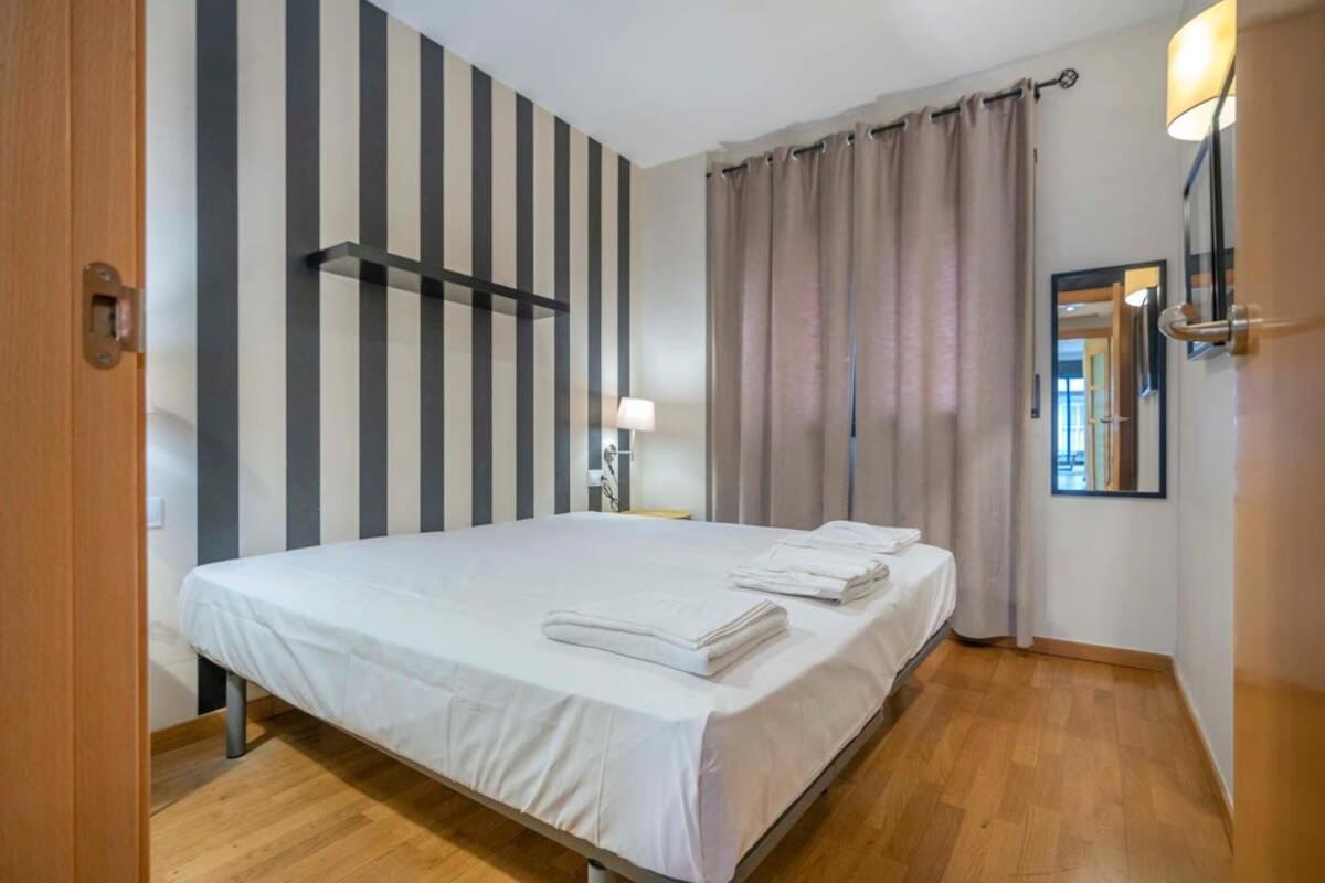 Modern And Bright In Eixample 5-2 Apartamento *