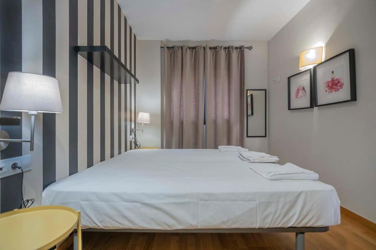 Apartamento Modern And Bright In Eixample 5-2 Barcelona