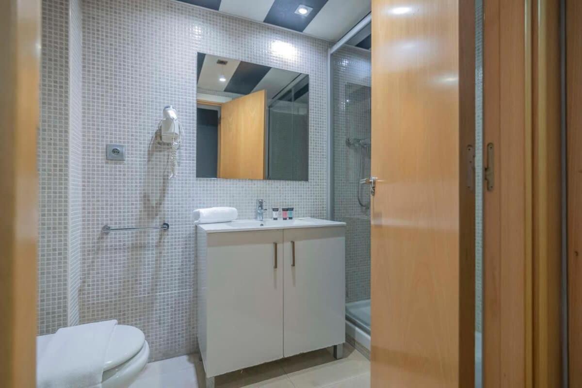 Modern And Bright In Eixample 5-2 Apartamento *
