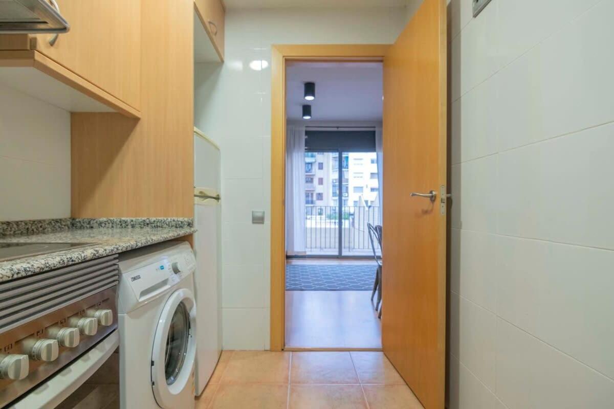 2 Bedroom With Balcony In Eixample 1-1 Barcelona