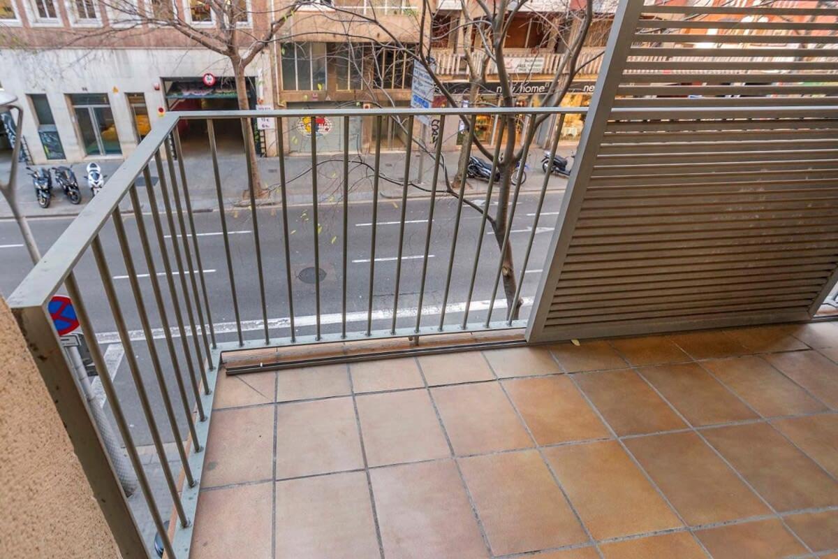 Modern And Bright In Eixample 1-3 *