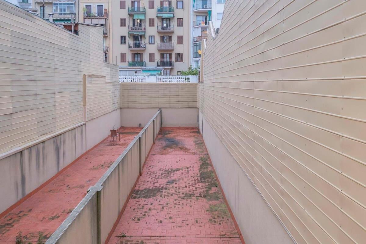 Bright And Modern Duplex With Terrace In Eixample District P1 Apartment Barcelona