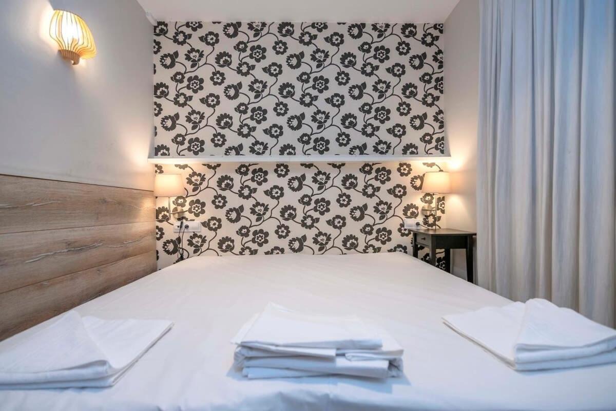 Apartment Bright And Modern Duplex With Terrace In Eixample District P1 Barcelona
