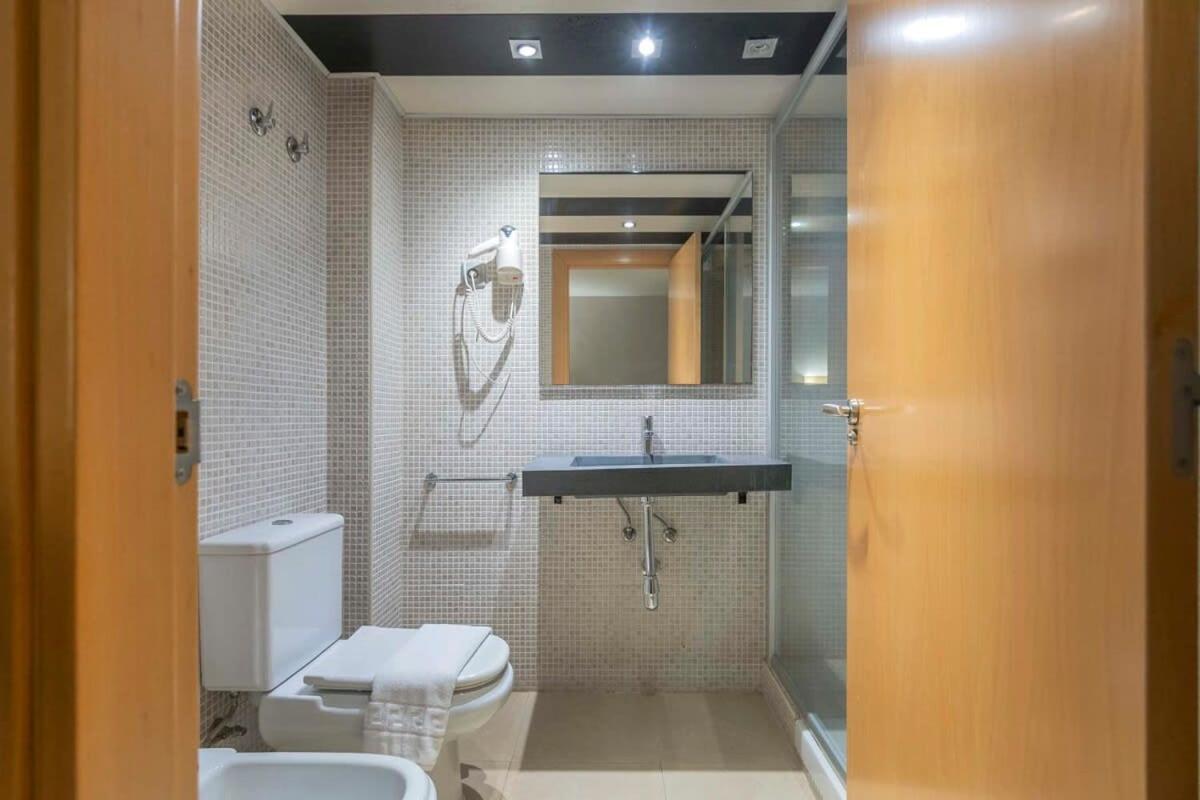 Bright And Modern Duplex With Terrace In Eixample District P1 Apartment Barcelona