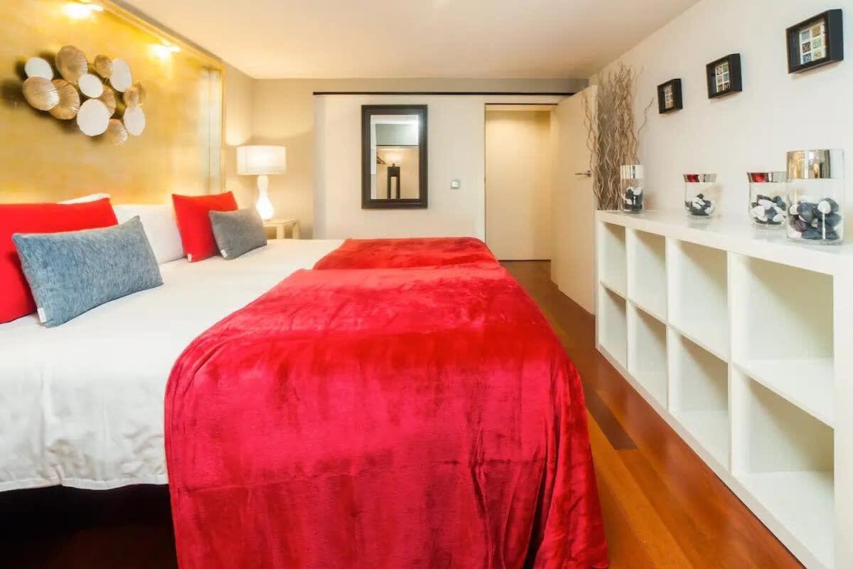 Luxury Duplex In The Heart Of * Barcelona