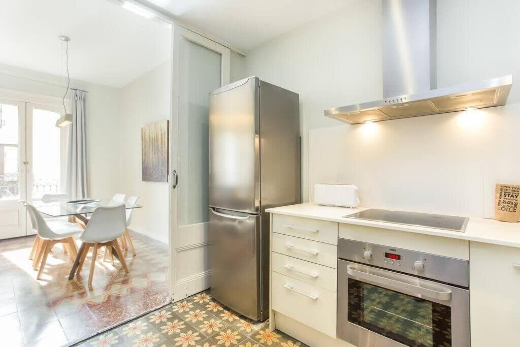4bedroom With Balcony In Ramblas 3-2 Apartamento